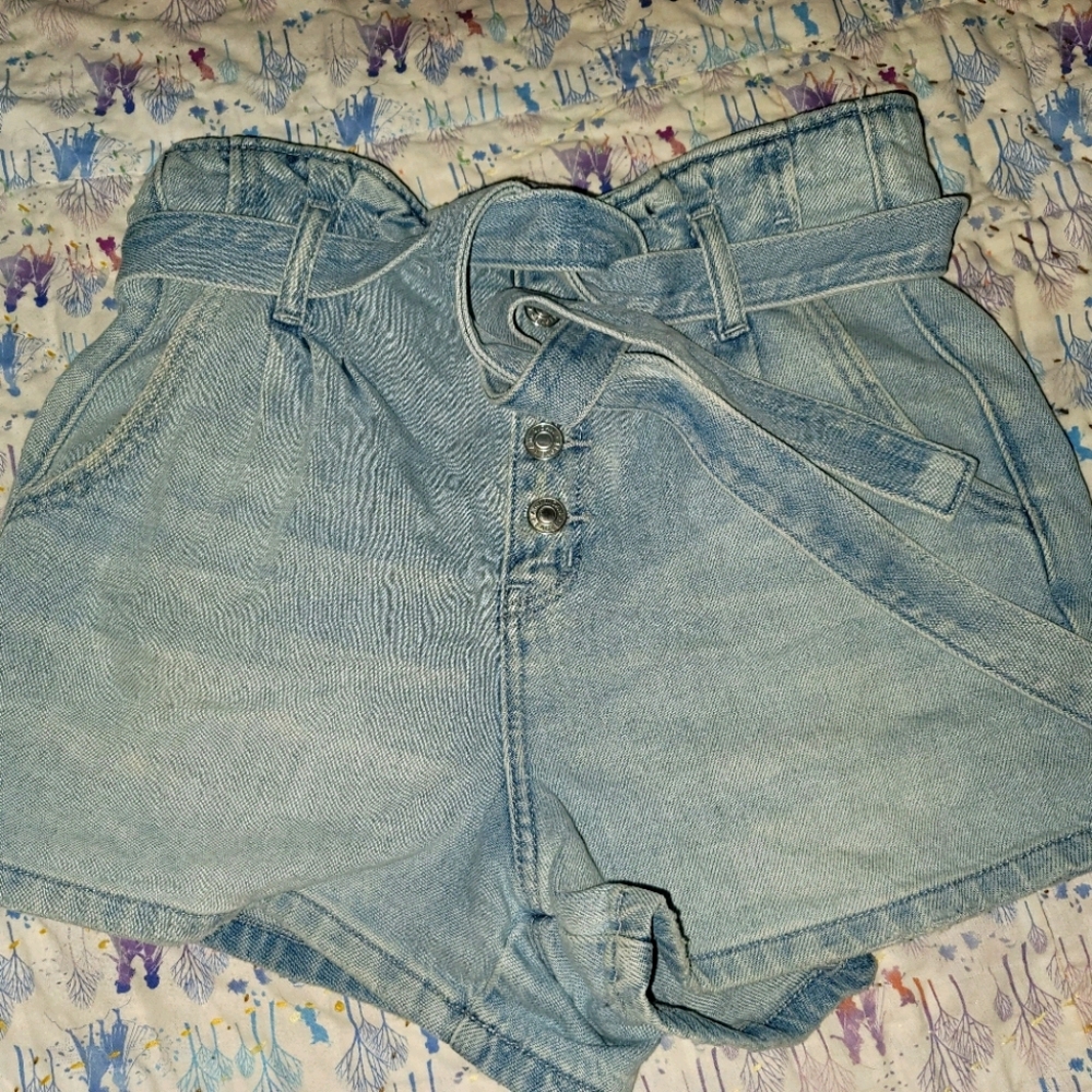 American Eagle Mom Shorts